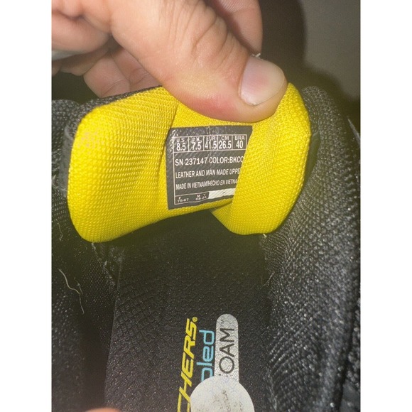 Skechers SKEC Vigor 3.0 Men’s Size 8.5 Boots - Picture 3 of 5